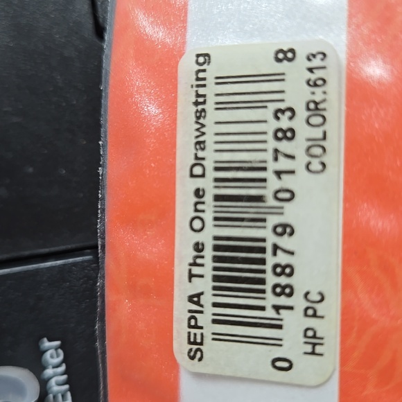 *H25477 NWT Sepia Curly Blonde Ponytail  Bun - Picture 10 of 10